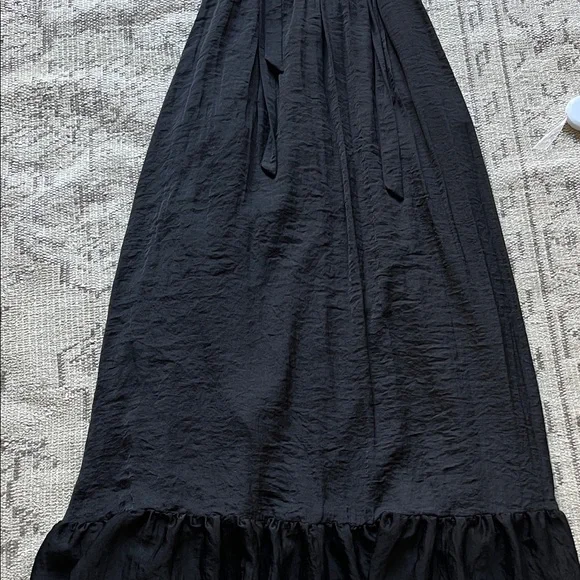 Black Smocked Luxe Silky Tie-Shoulder Maxi Dress - - Picture 4 of 6